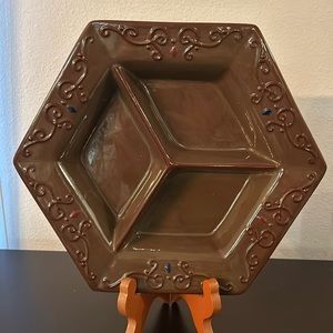 Treasured Home (Deb Hrabik For Demdaco) divided plate.